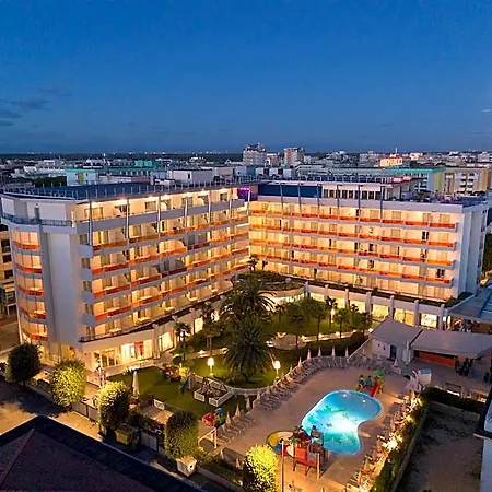 Palace Hotel 4*