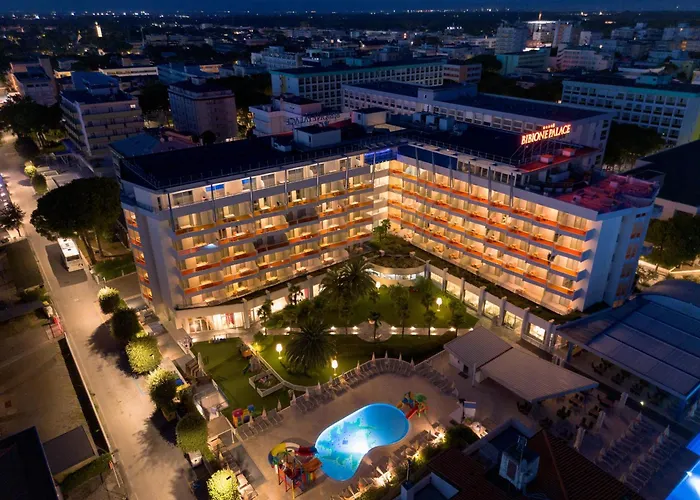 Palace Hotel 4*